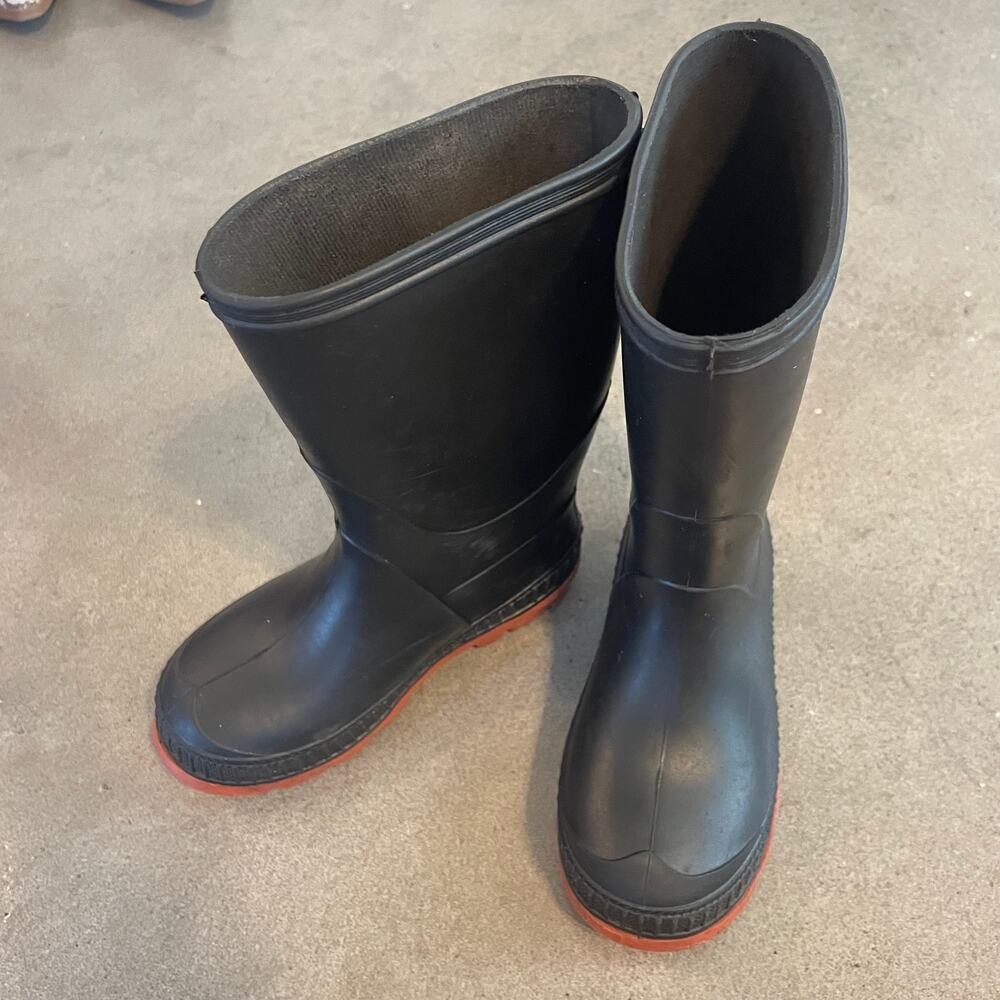 Toddler black industrial high top rain boots size 9 outdoor shoes